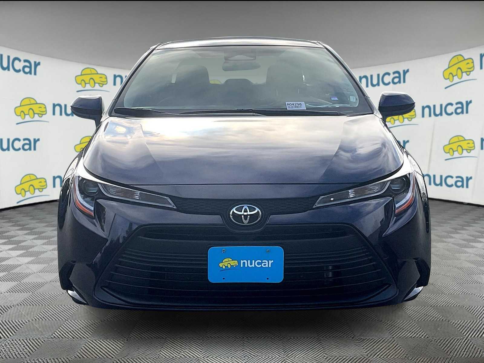 2023 Toyota Corolla LE - Photo 2