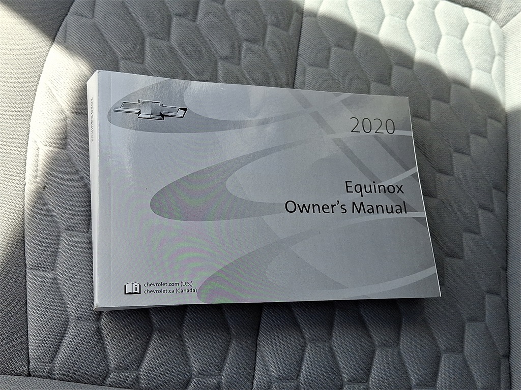 2020 Chevrolet Equinox LS - Photo 26
