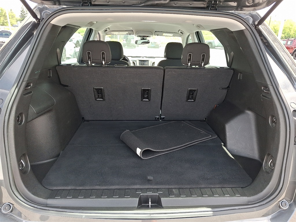 2020 Chevrolet Equinox LS - Photo 28
