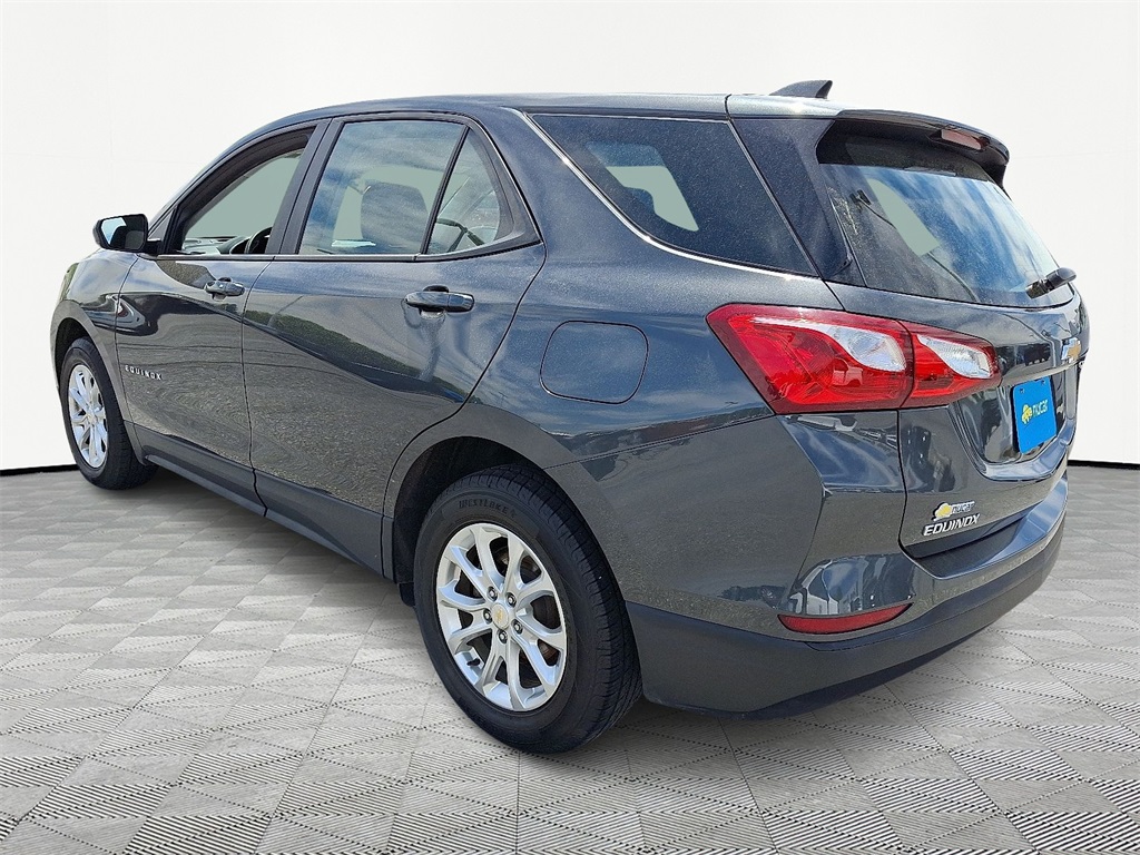2020 Chevrolet Equinox LS - Photo 5
