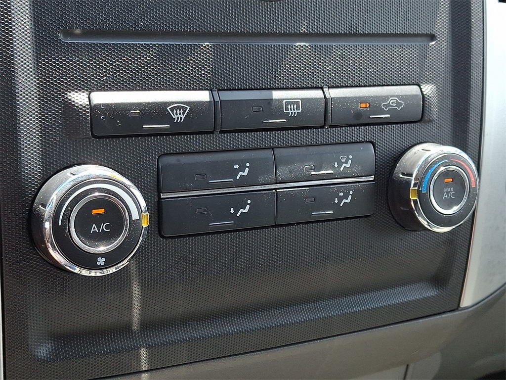 2010 Nissan Frontier SE - Photo 15
