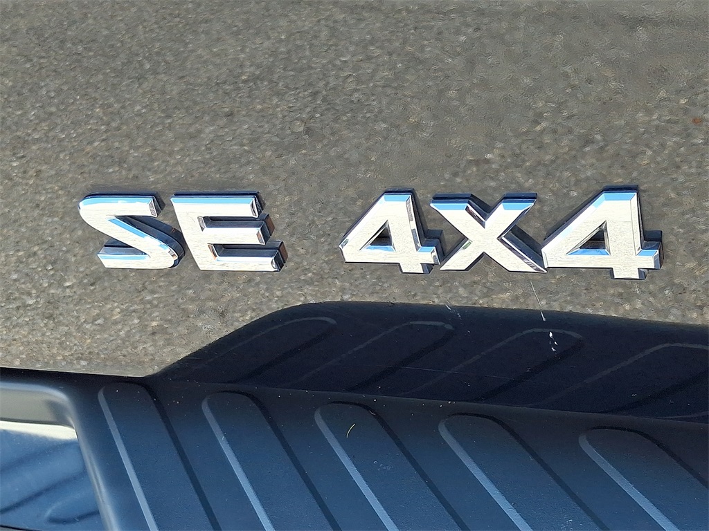2010 Nissan Frontier SE - Photo 30