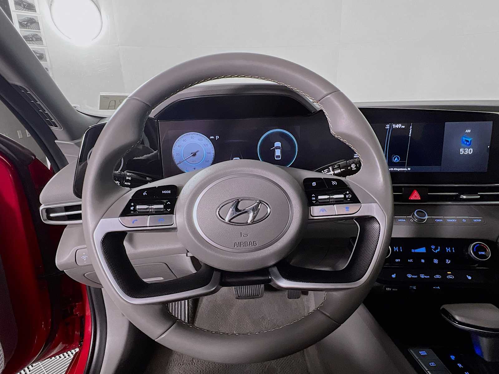 2023 Hyundai Elantra SEL - Photo 11