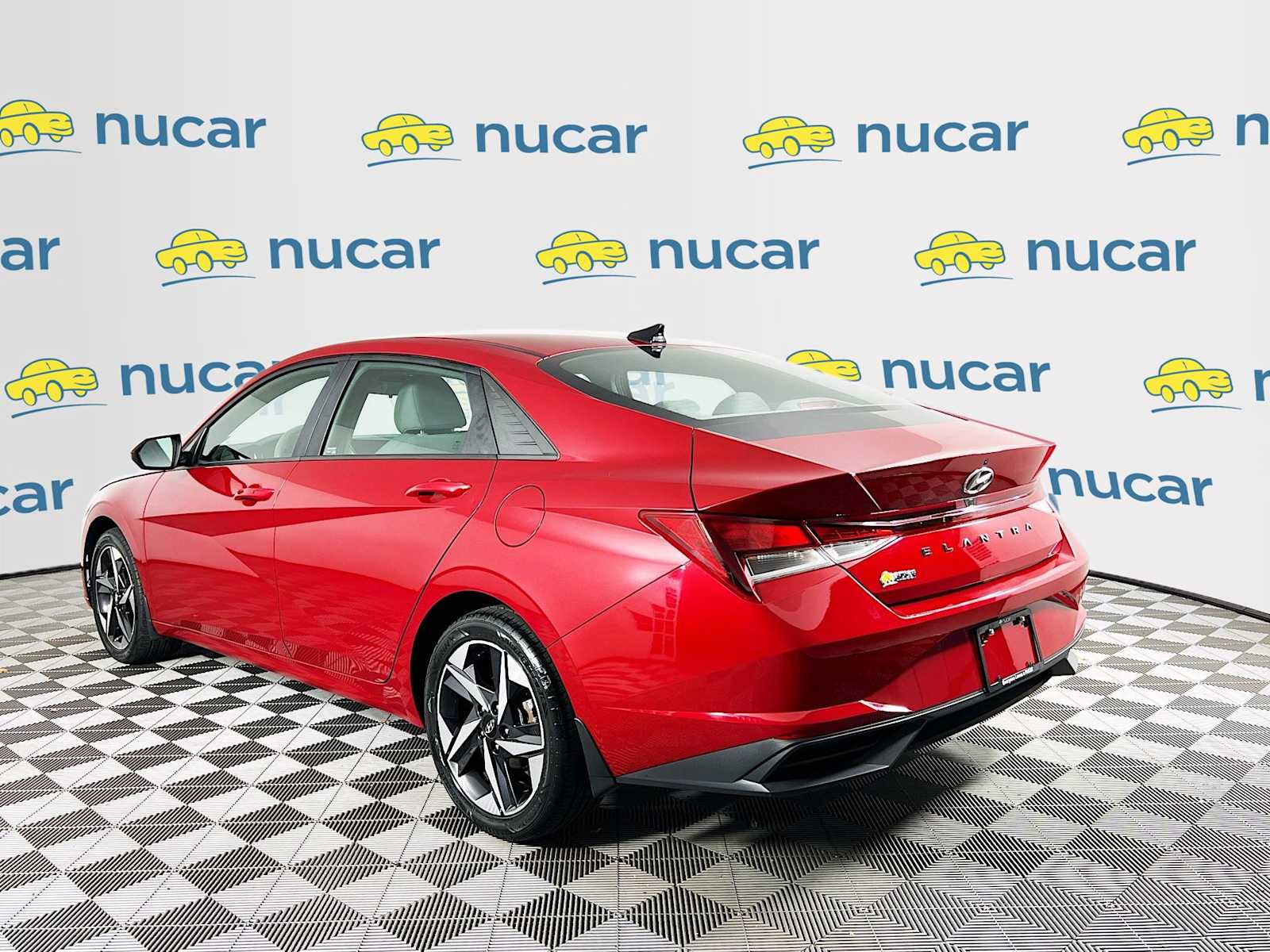 2023 Hyundai Elantra SEL - Photo 5