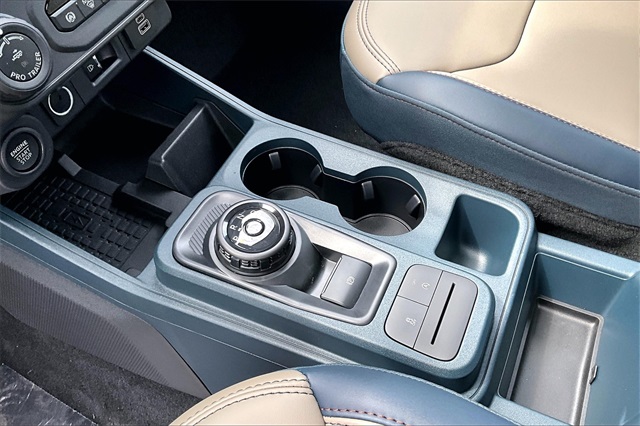 2025 Ford Maverick Lariat - Photo 9