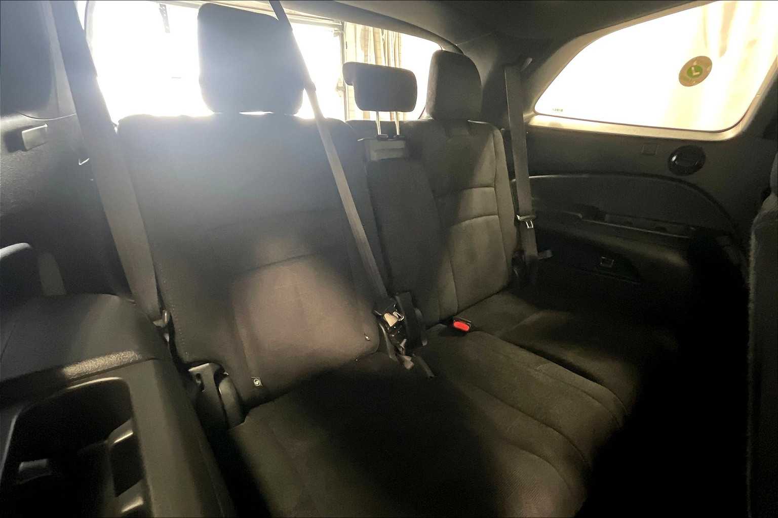 2022 Honda Pilot Sport - Photo 17