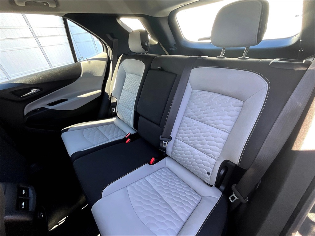 2019 Chevrolet Equinox LS - Photo 15