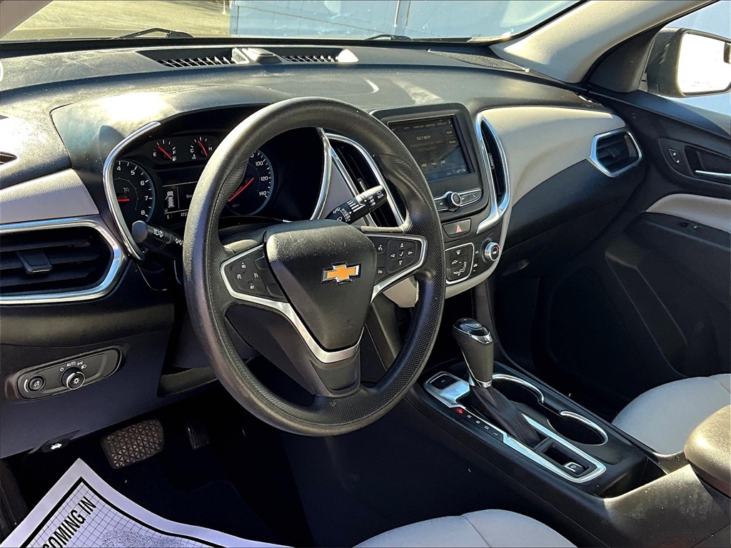 2019 Chevrolet Equinox LS - Photo 8