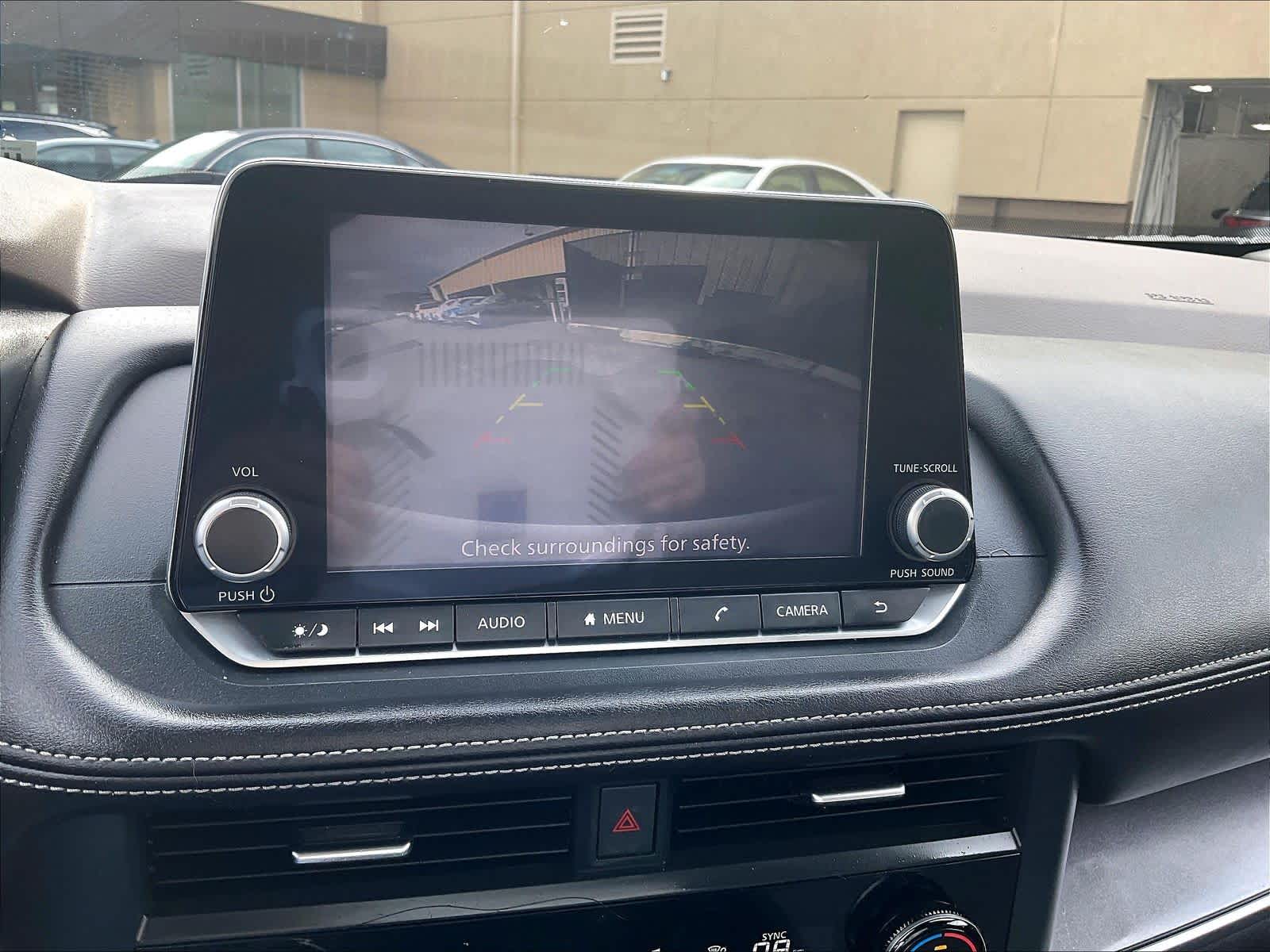 2023 Nissan Rogue SV - Photo 19