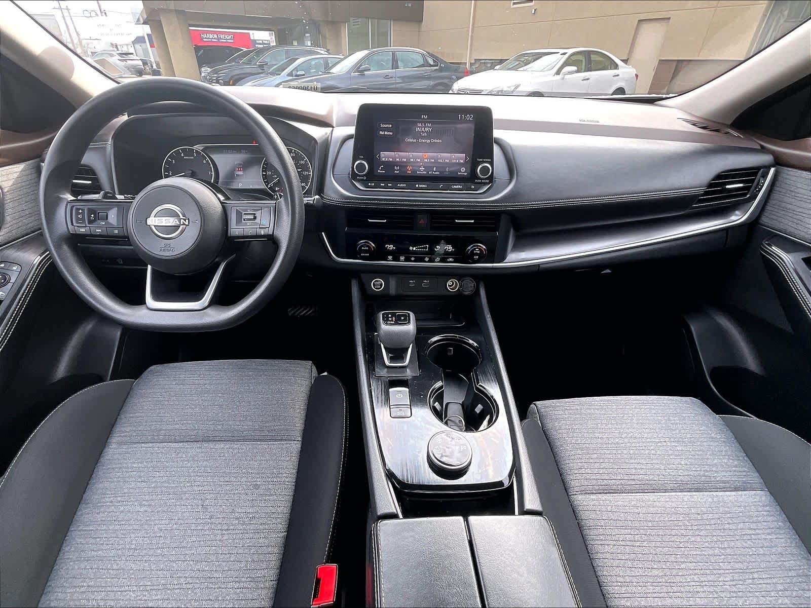 2023 Nissan Rogue SV - Photo 21