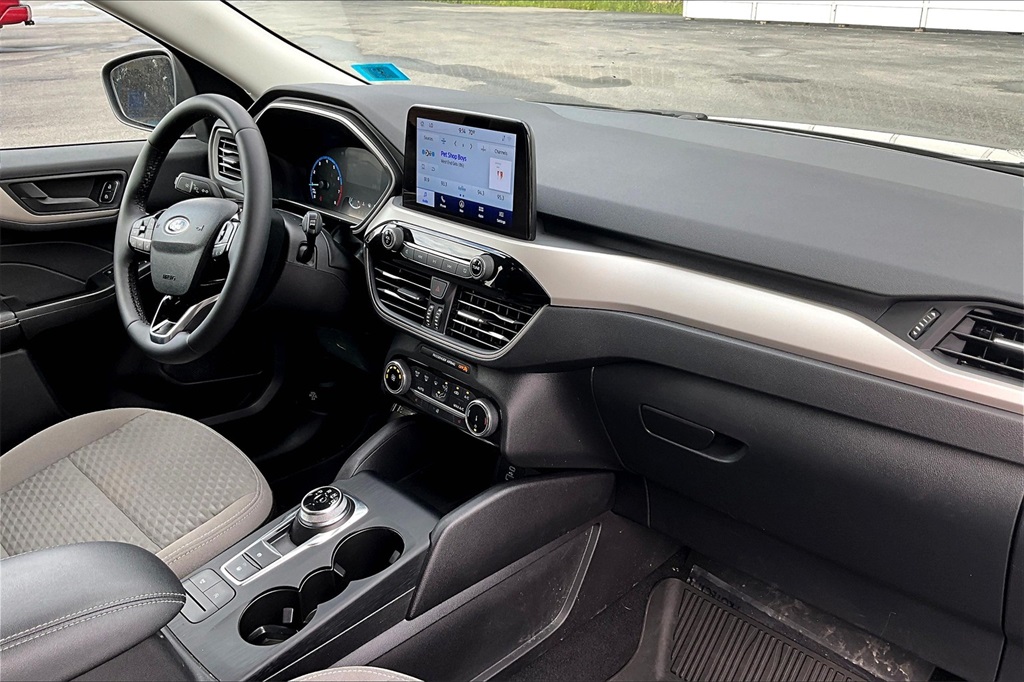 2022 Ford Escape SE - Photo 14
