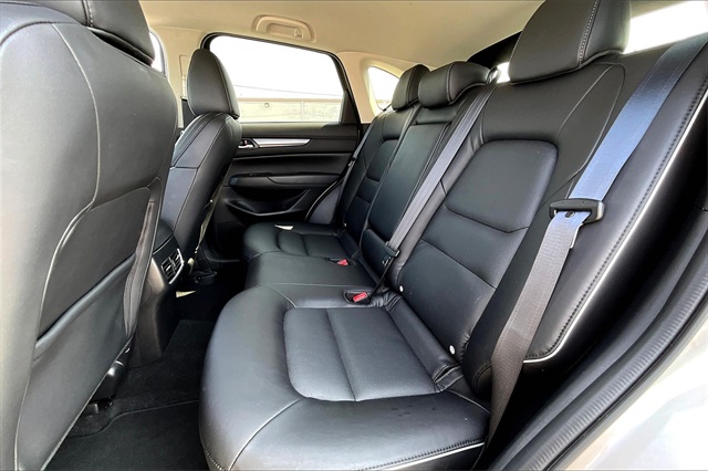 2025 Mazda CX-5 2.5 S Select Package - Photo 14