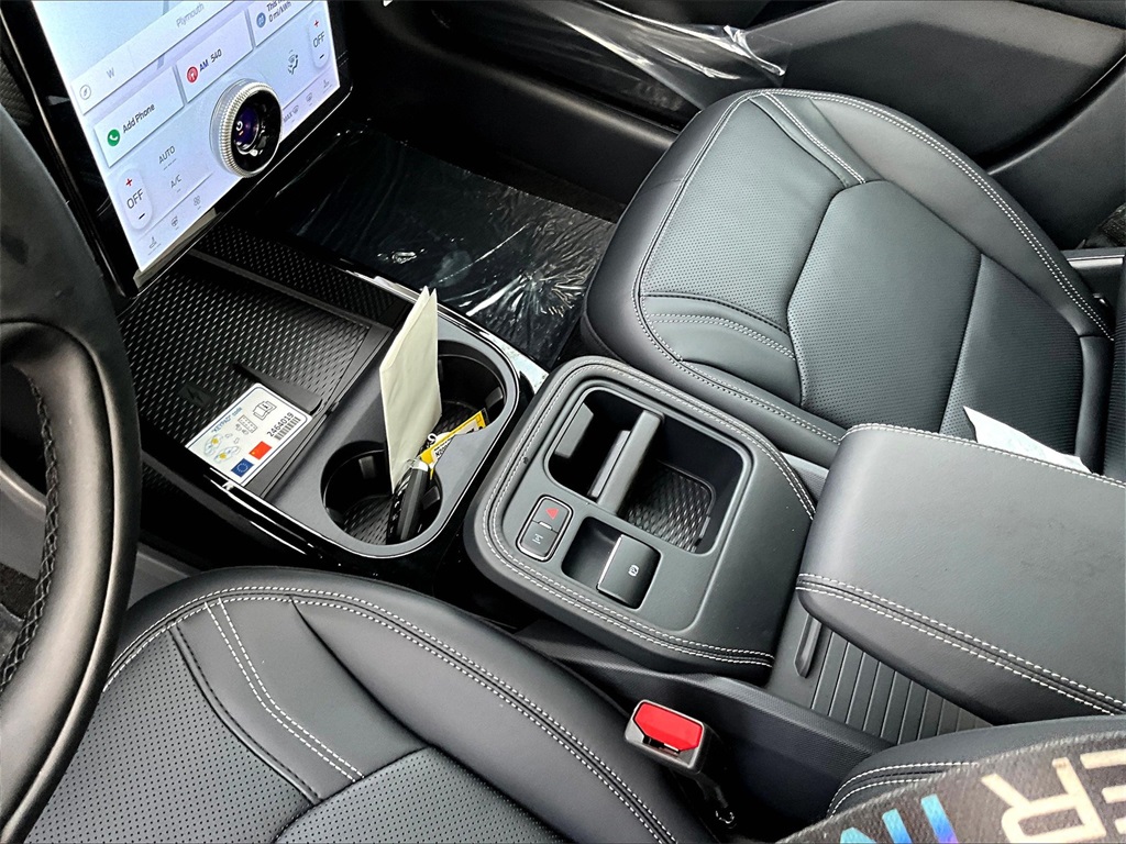2025 Ford Mustang Mach-E Premium - Photo 9