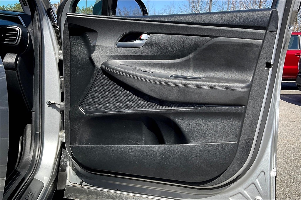 2022 Hyundai Santa Fe SEL - Photo 11