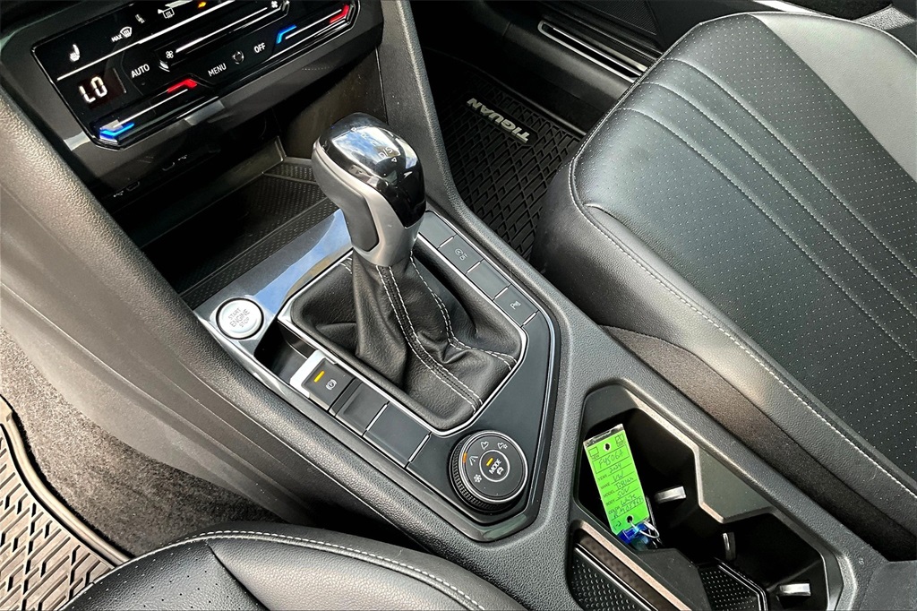 2024 Volkswagen Tiguan 2.0T SE R-Line Black - Photo 20
