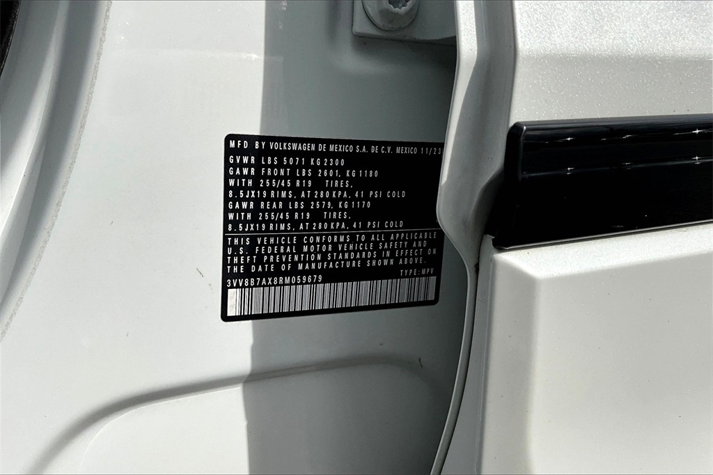 2024 Volkswagen Tiguan 2.0T SE R-Line Black - Photo 34