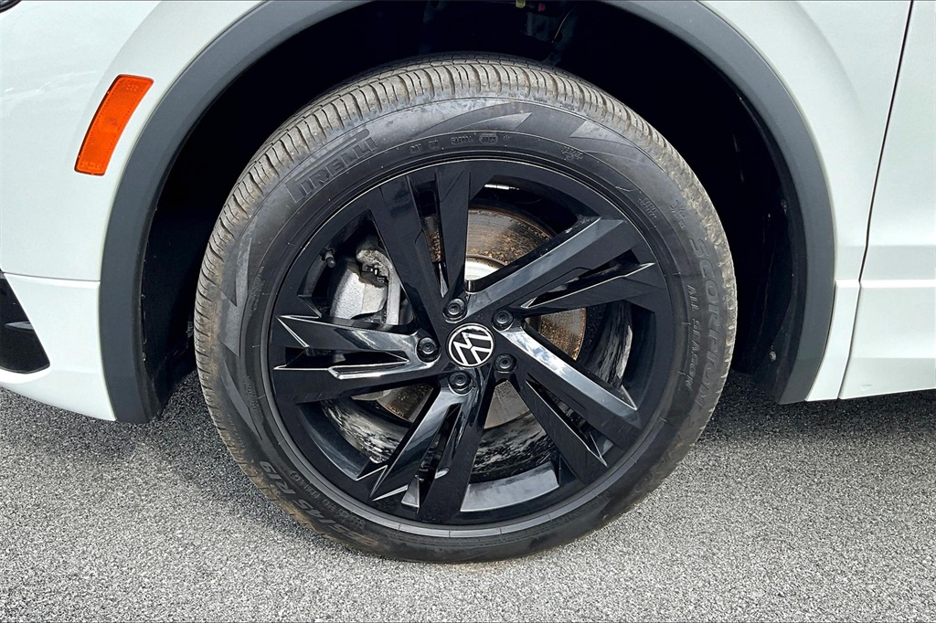 2024 Volkswagen Tiguan 2.0T SE R-Line Black - Photo 7