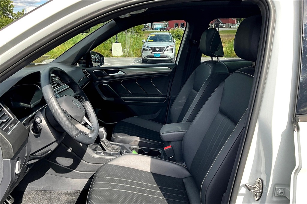 2024 Volkswagen Tiguan 2.0T SE R-Line Black - Photo 10