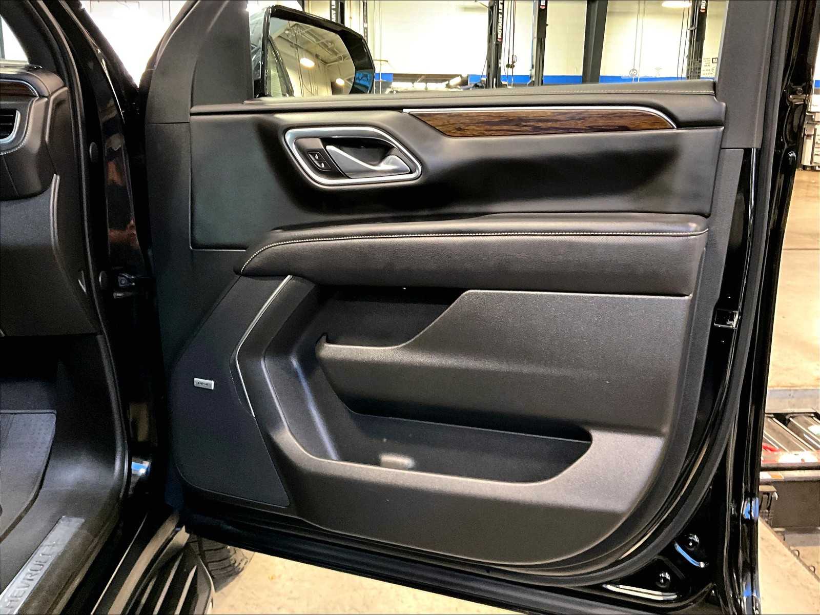 2021 Chevrolet Tahoe Premier - Photo 12