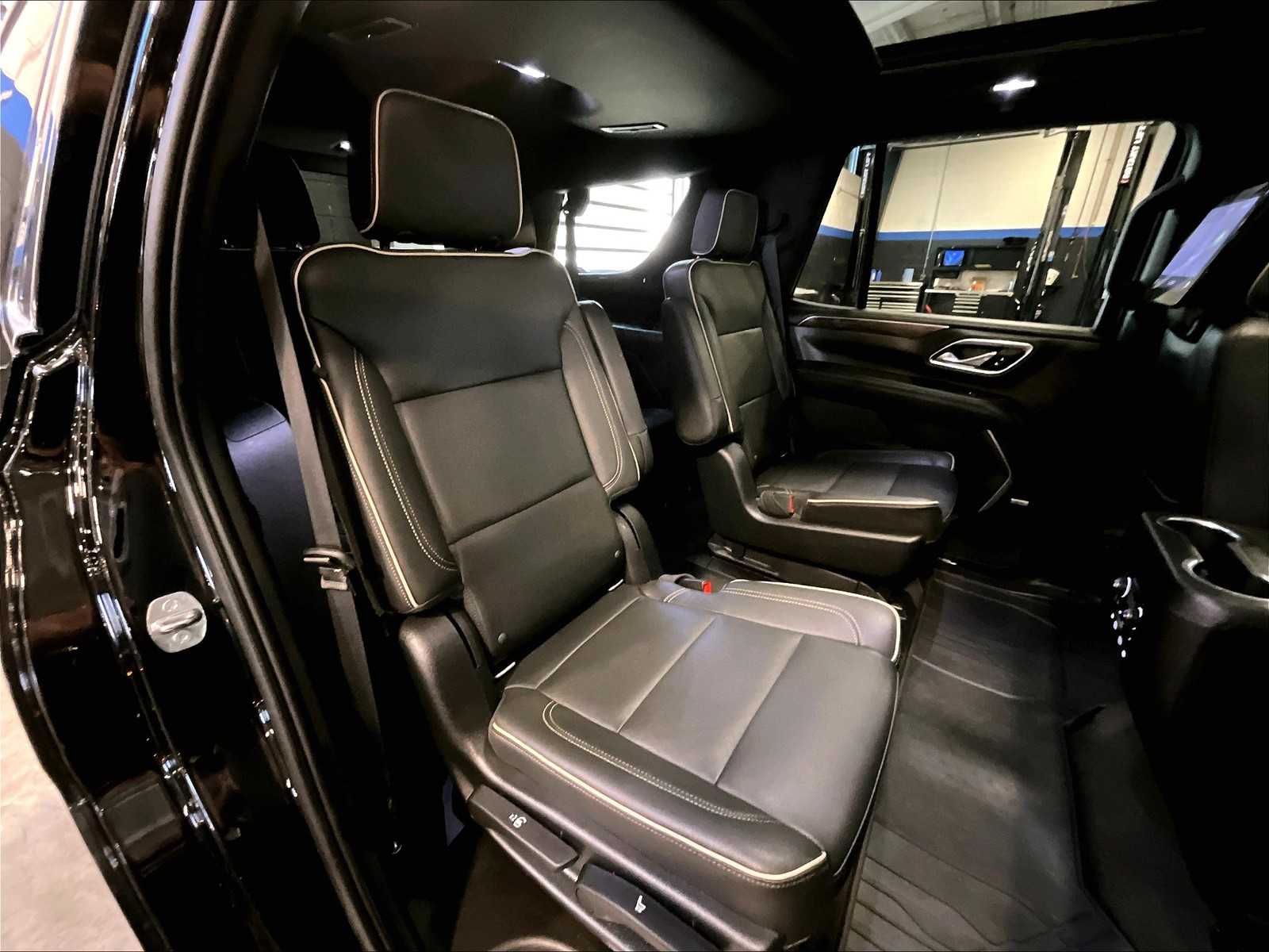 2021 Chevrolet Tahoe Premier - Photo 16