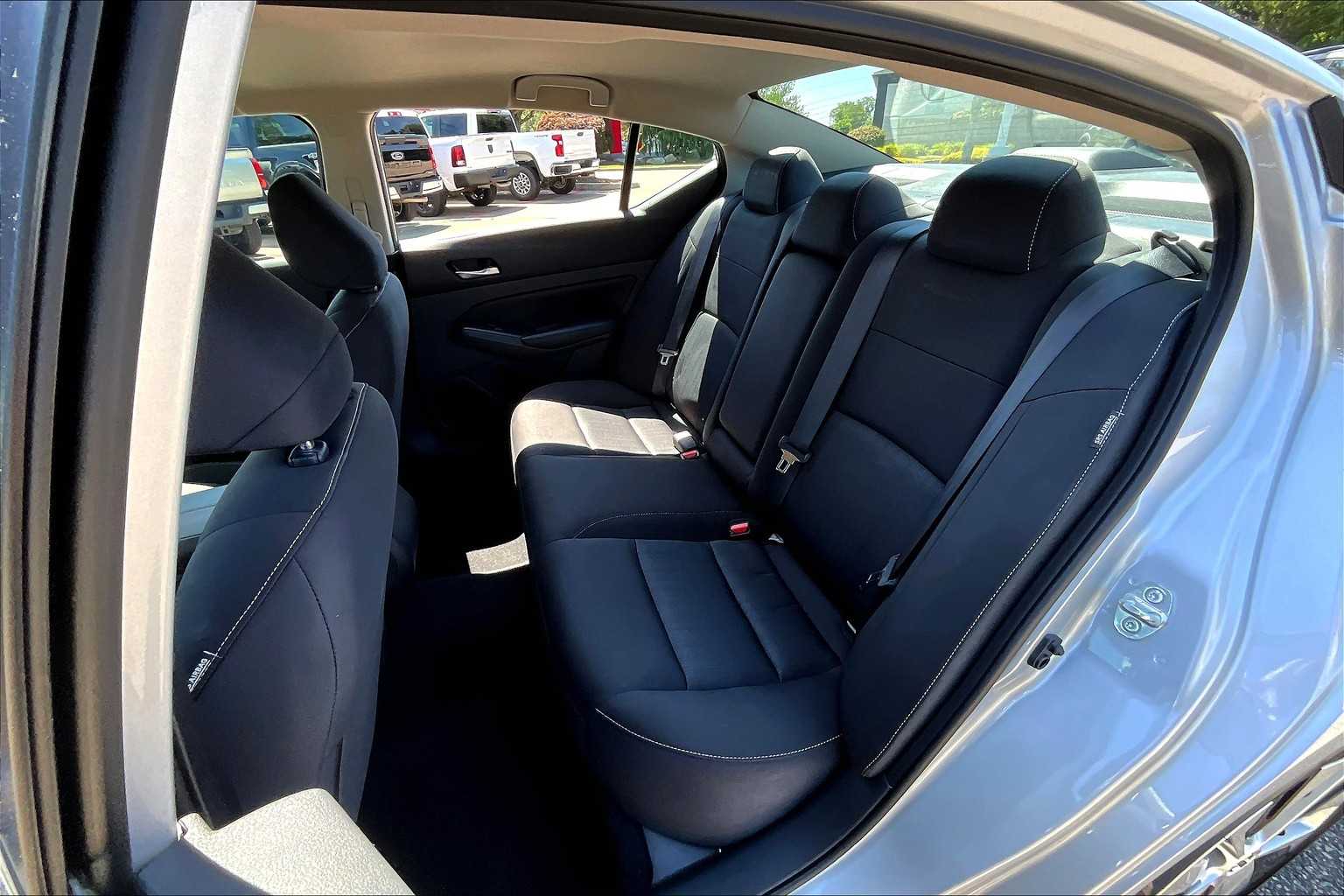 2022 Nissan Altima 2.5 S - Photo 15