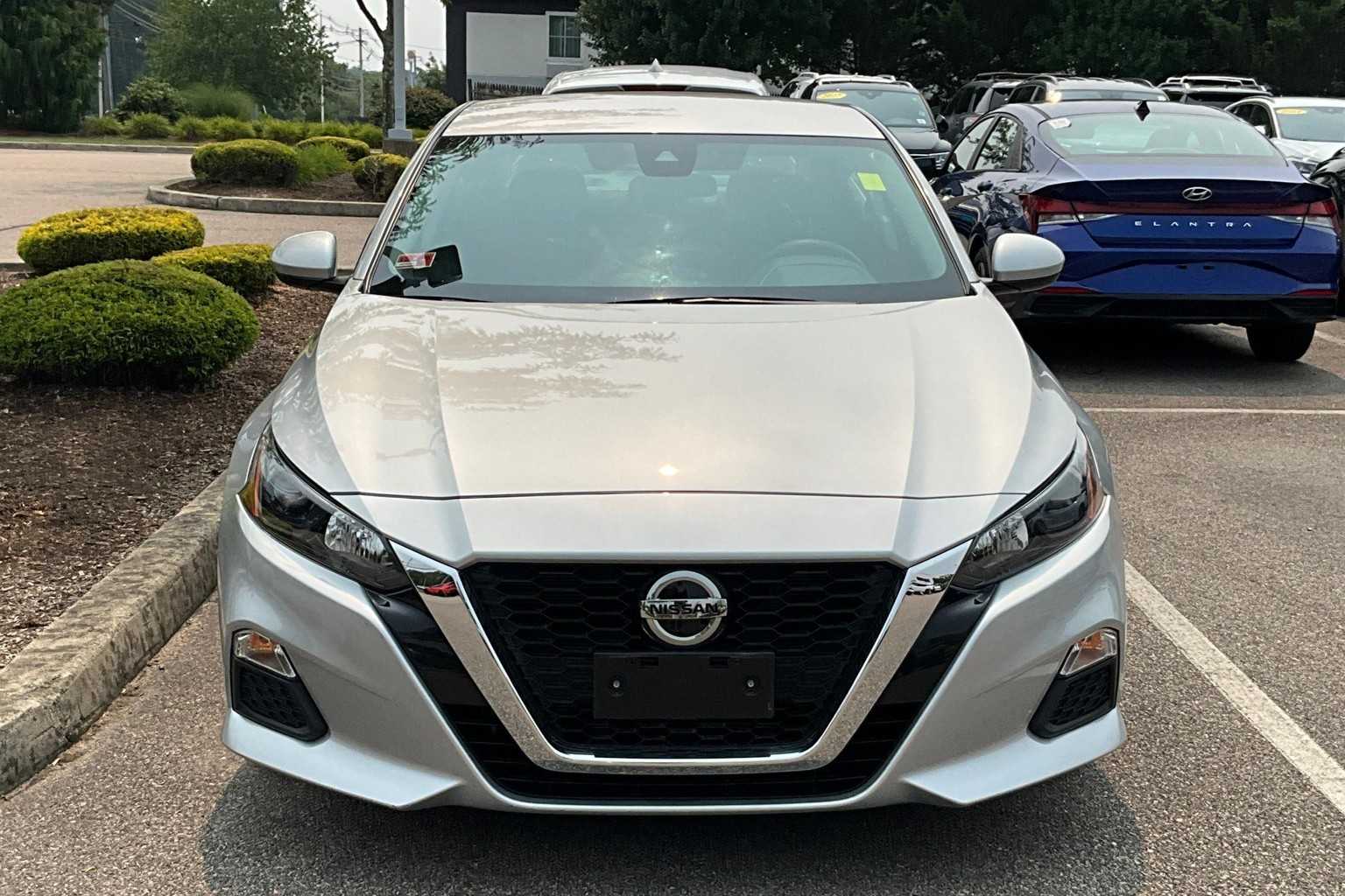 2022 Nissan Altima 2.5 S - Photo 2