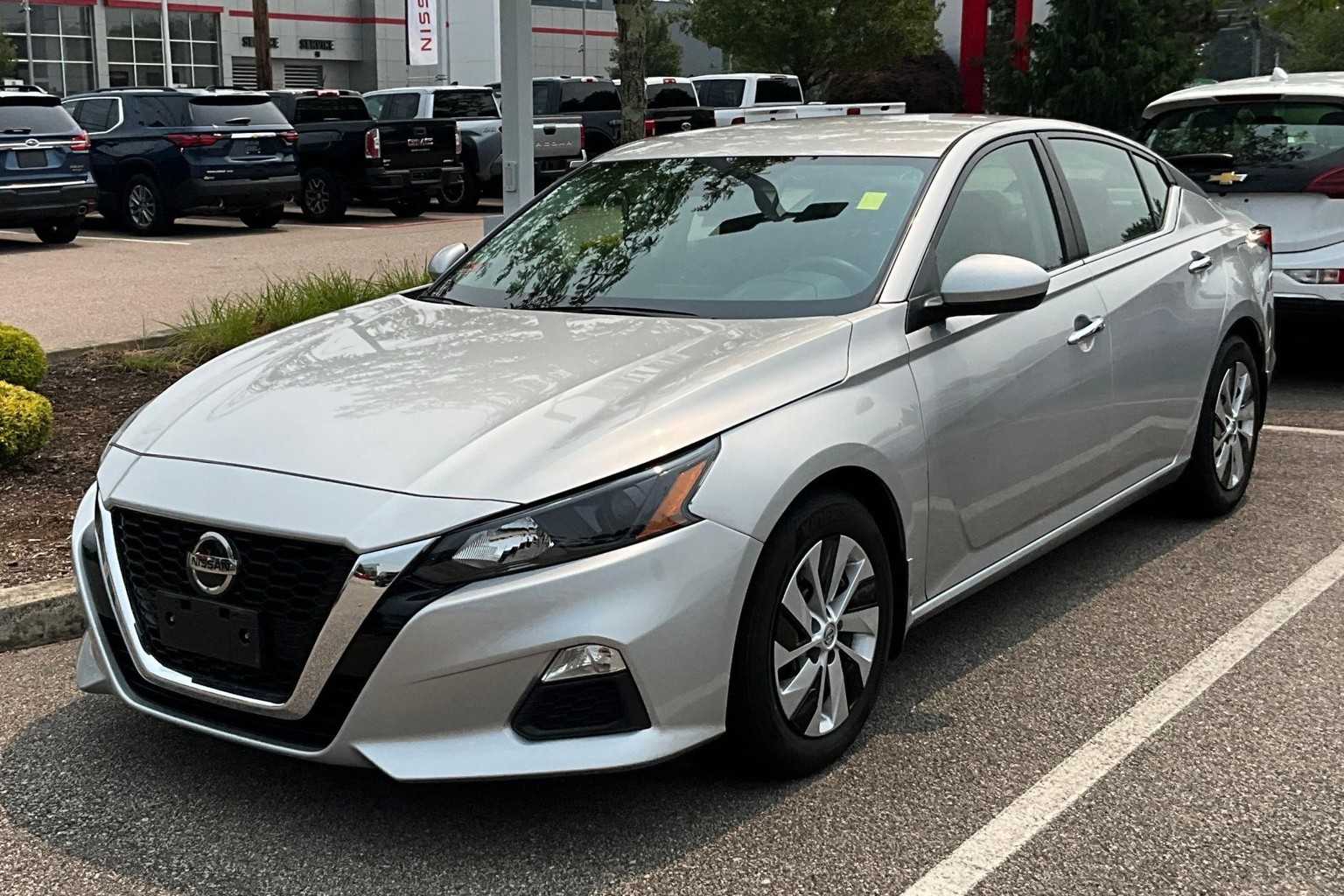 2022 Nissan Altima 2.5 S - Photo 3