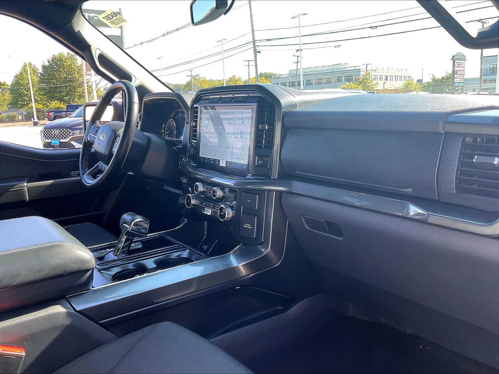 2022 Ford F-150 XLT - Photo 14
