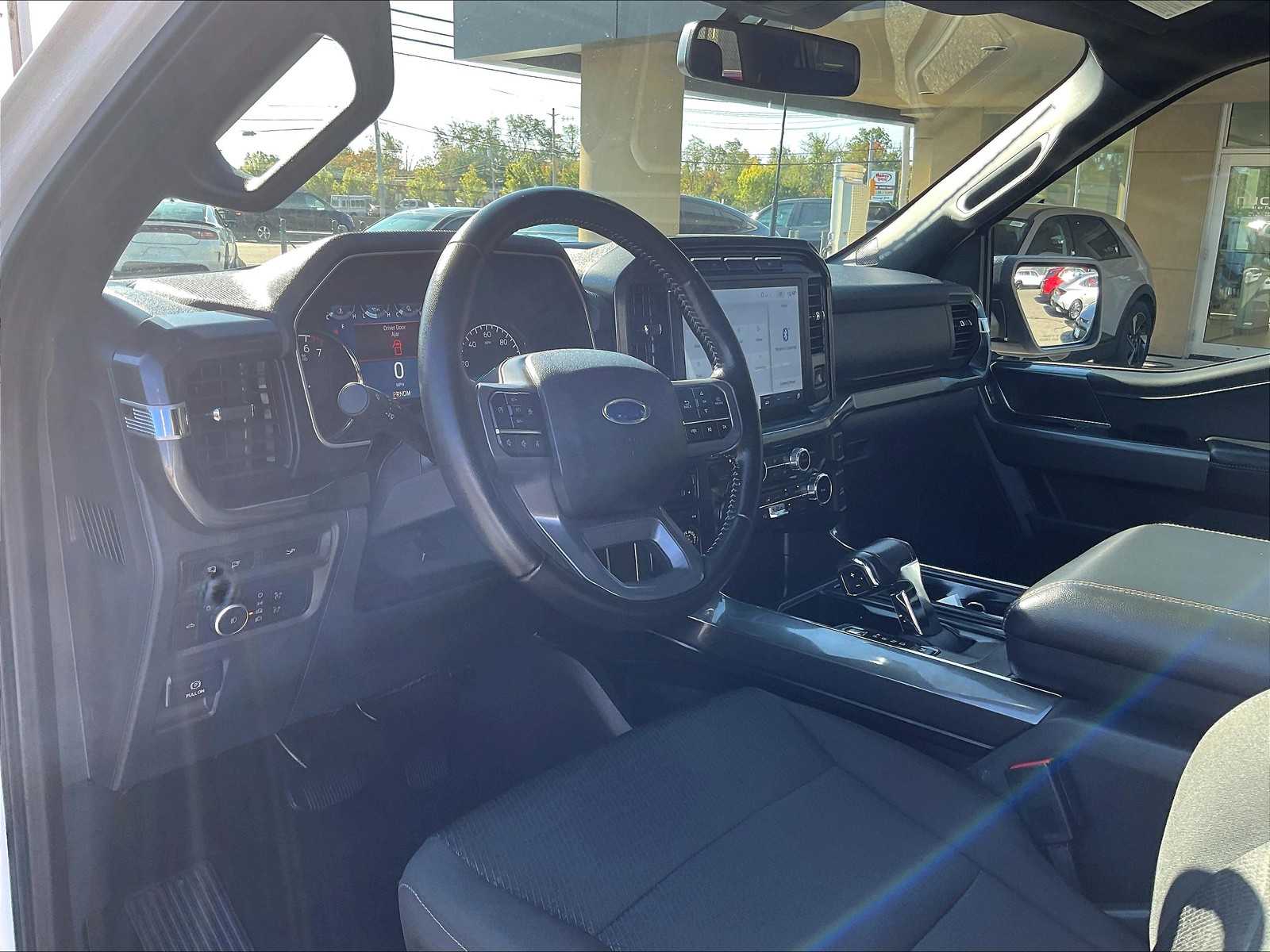 2022 Ford F-150 XLT - Photo 8