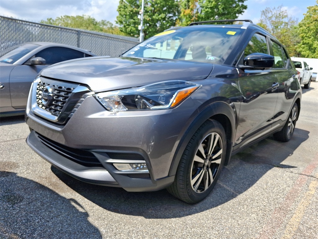 2019 Nissan Kicks SR - Photo 2