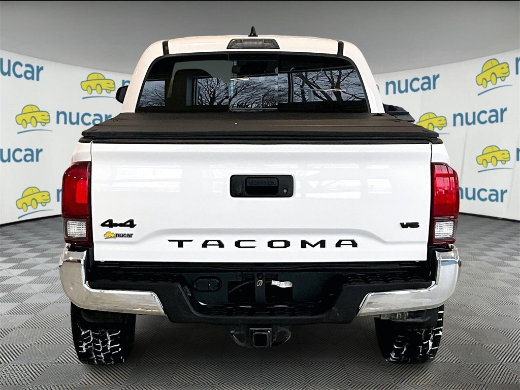 2022 Toyota Tacoma SR5 - Photo 5
