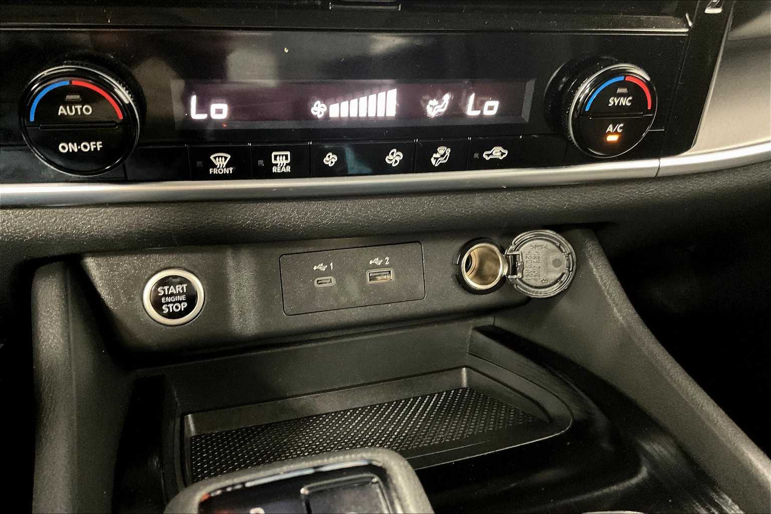 2021 Nissan Rogue SV - Photo 25