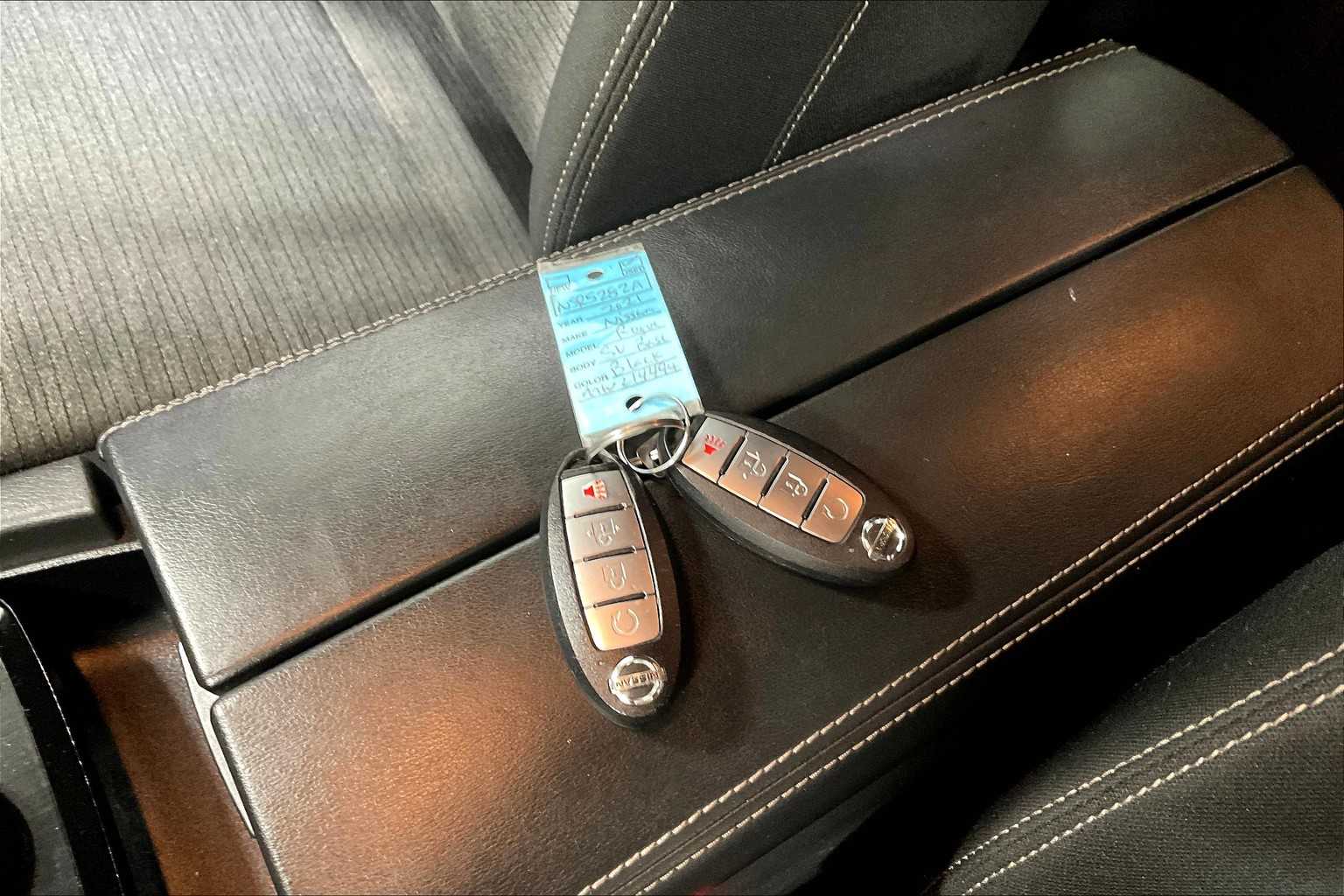 2021 Nissan Rogue SV - Photo 30