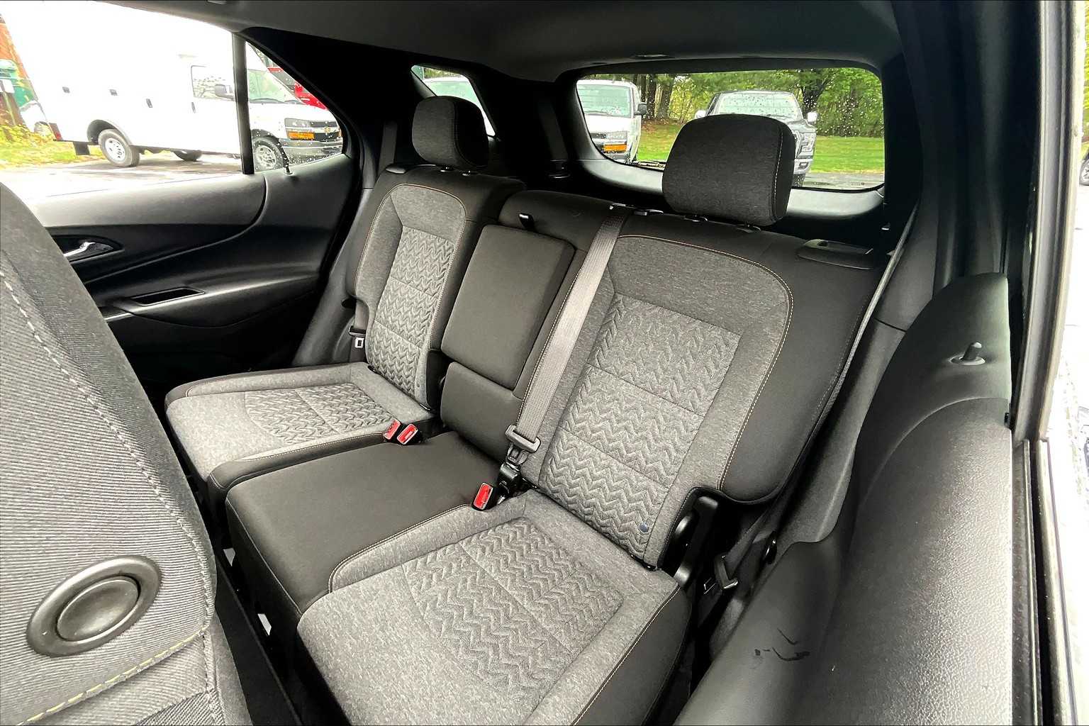 2022 Chevrolet Equinox LT - Photo 14