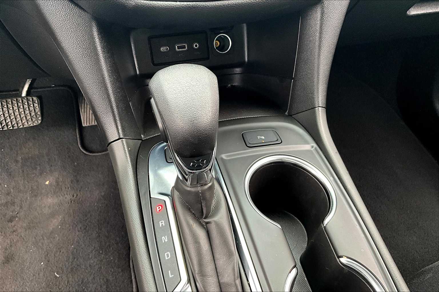 2022 Chevrolet Equinox LT - Photo 19