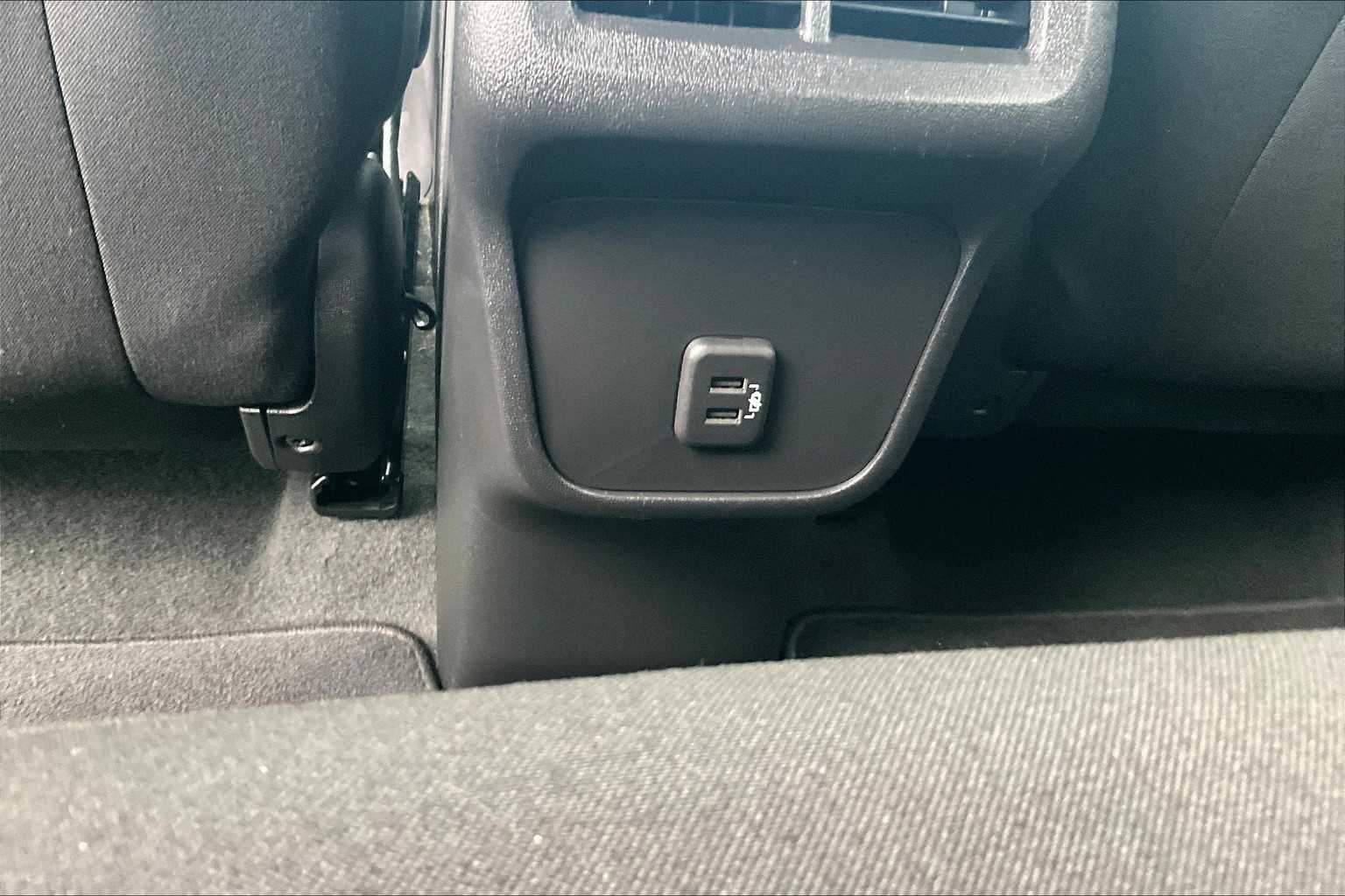 2022 Chevrolet Equinox LT - Photo 26