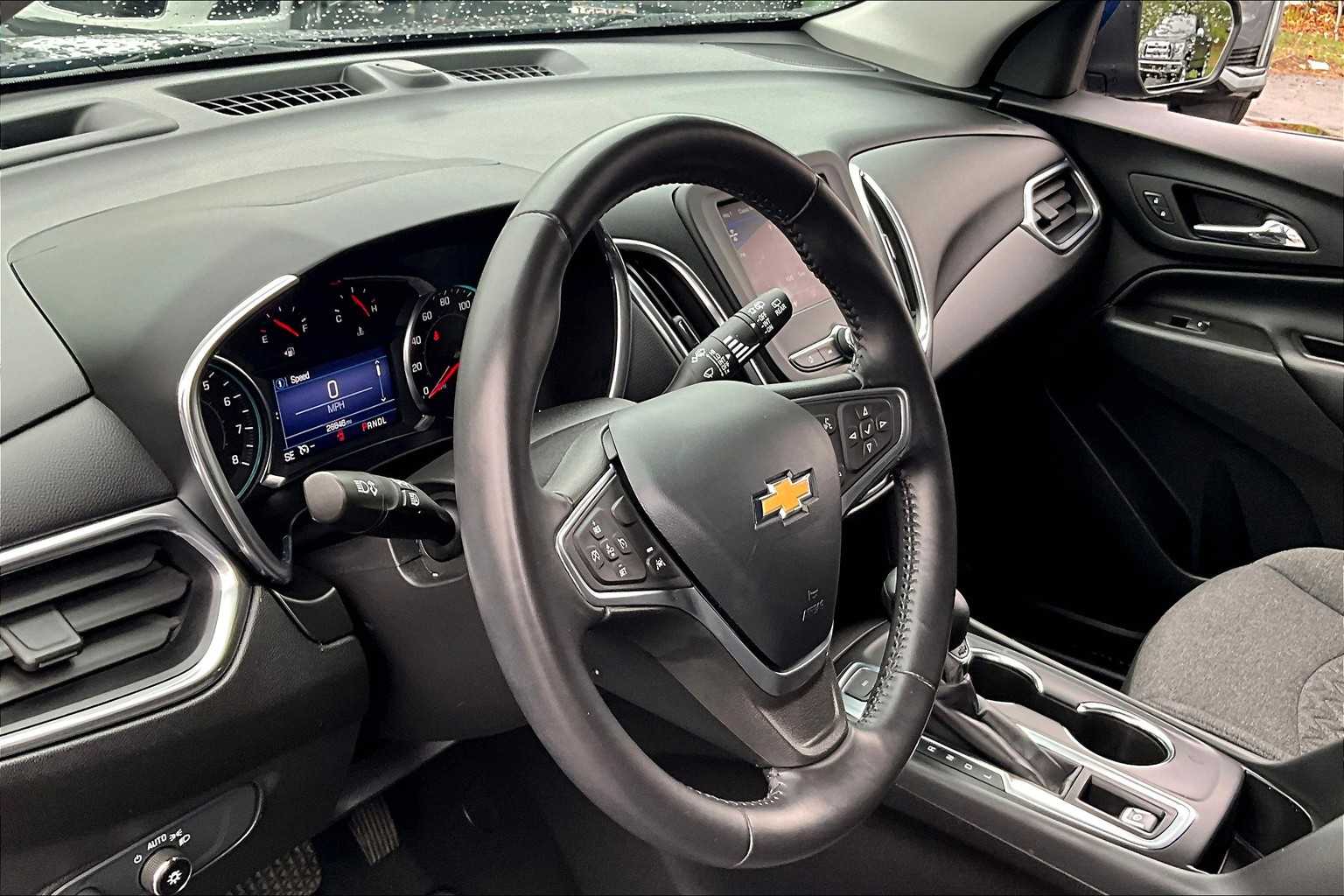 2022 Chevrolet Equinox LT - Photo 8