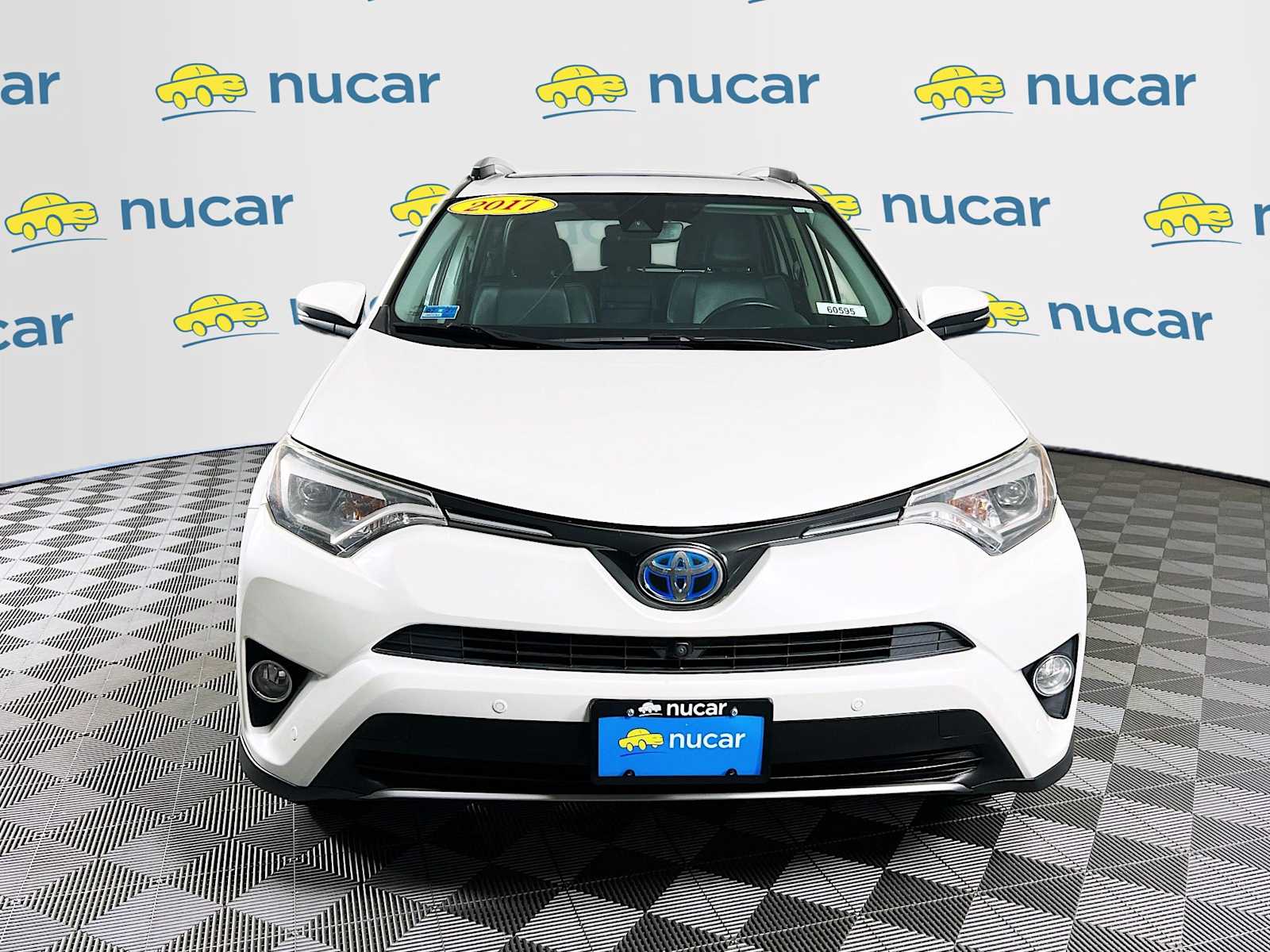 2017 Toyota RAV4 Hybrid Limited - Photo 2