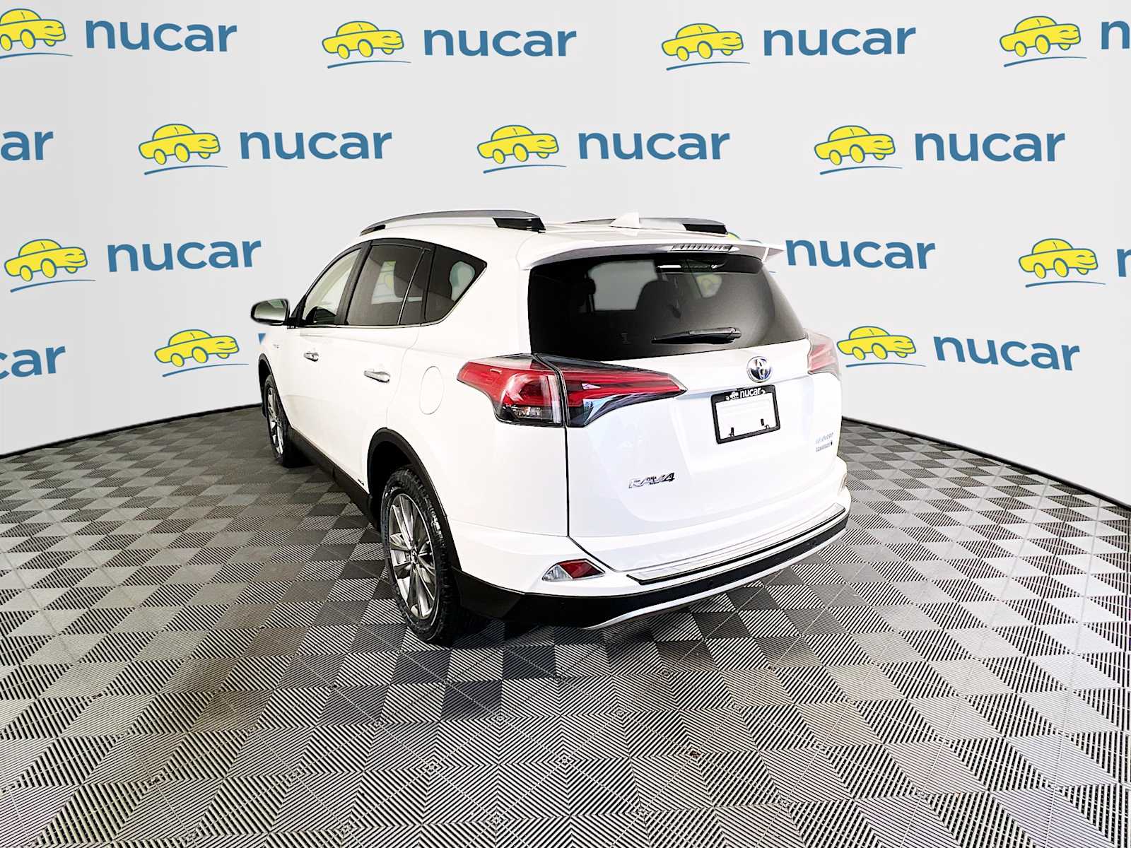 2017 Toyota RAV4 Hybrid Limited - Photo 5