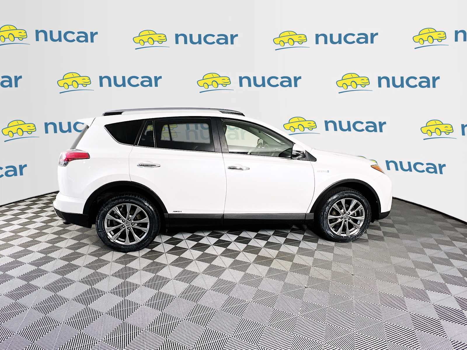 2017 Toyota RAV4 Hybrid Limited - Photo 8
