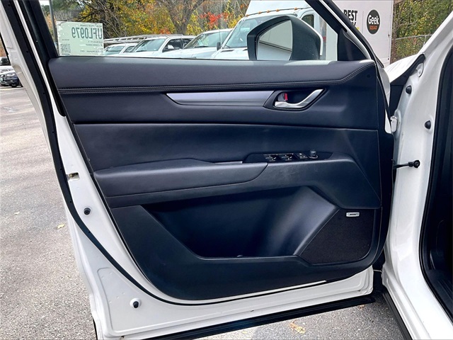 2020 Mazda CX-5 Touring - Photo 19