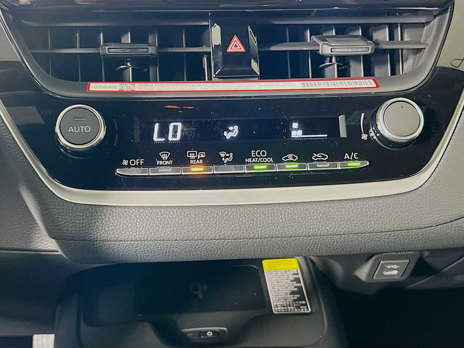 2026 Toyota Corolla SE - Photo 10