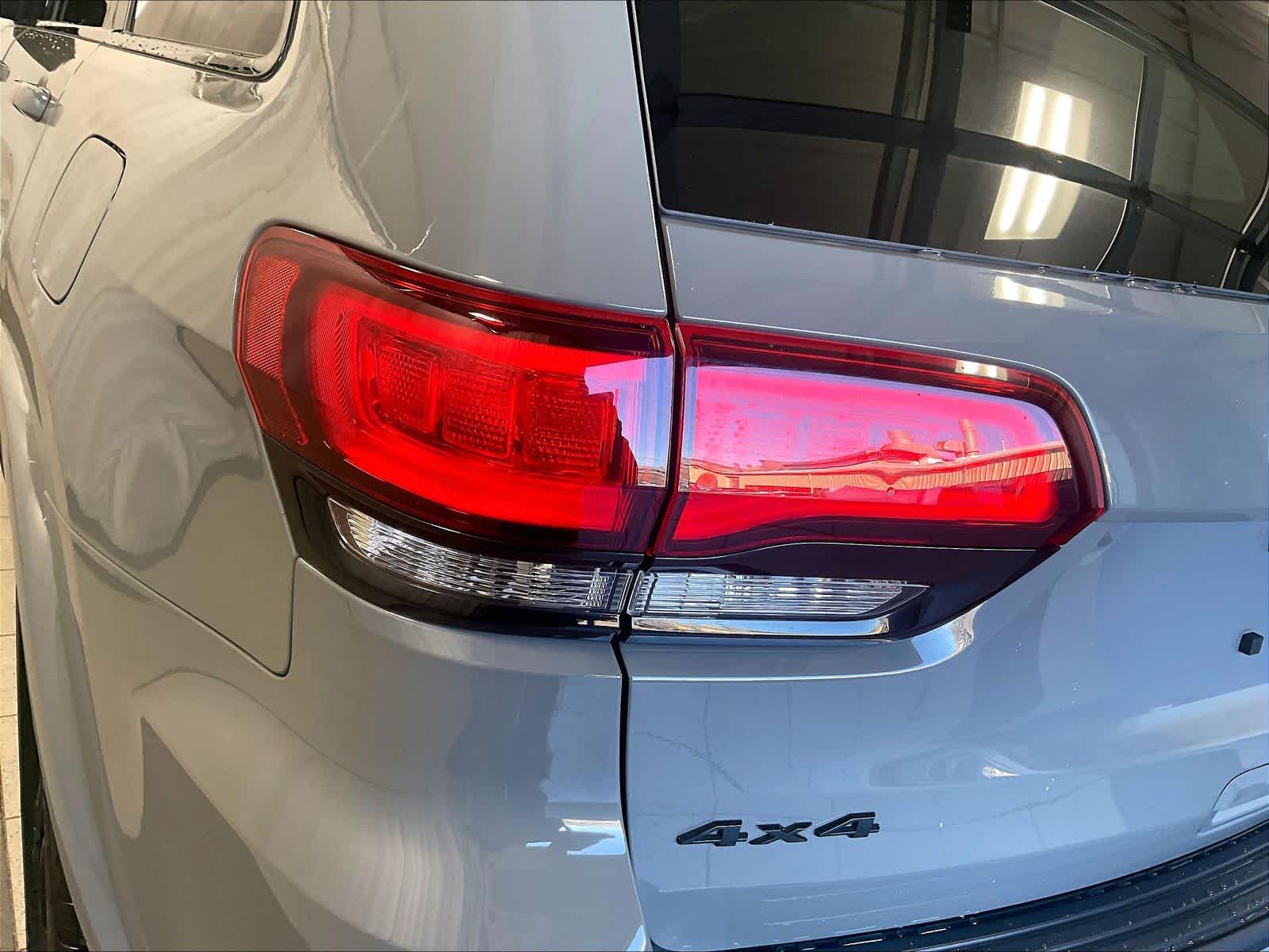 2022 Jeep Grand Cherokee WK Laredo X - Photo 34