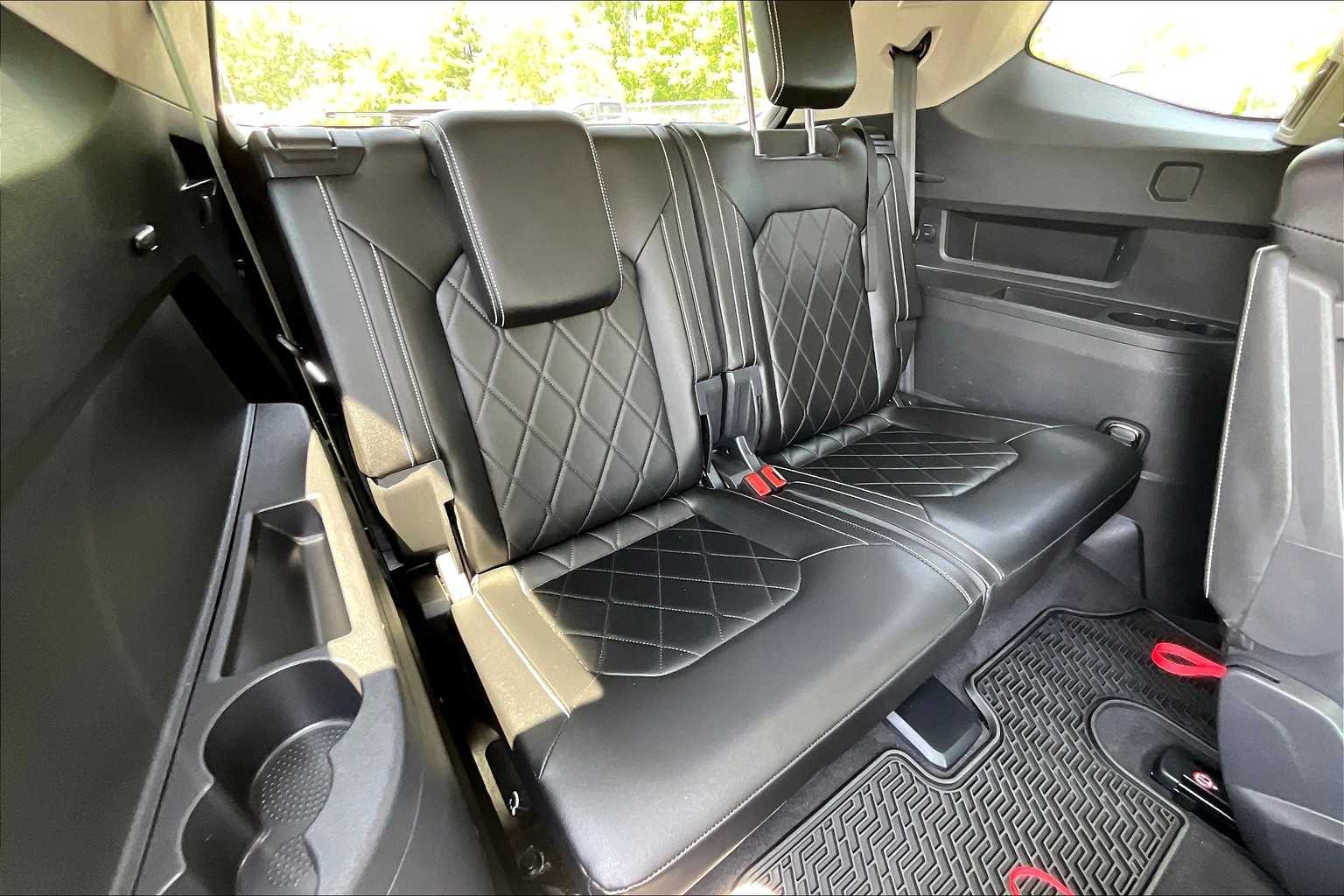 2024 Volkswagen Atlas 2.0T SEL Premium R-Line - Photo 17