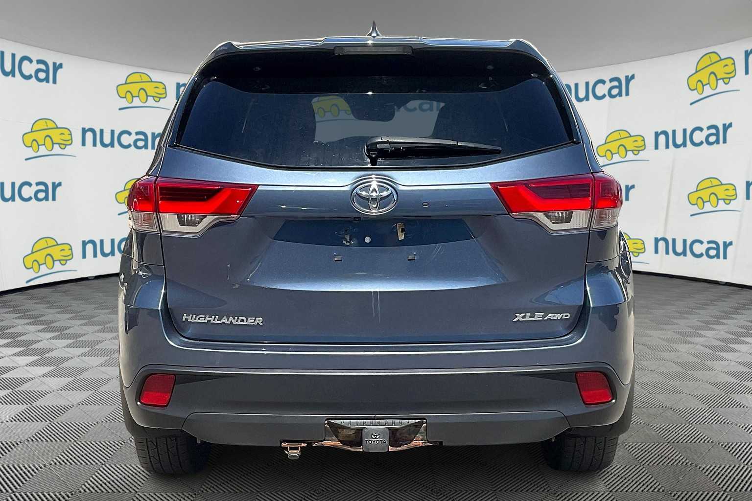 2019 Toyota Highlander XLE - Photo 5
