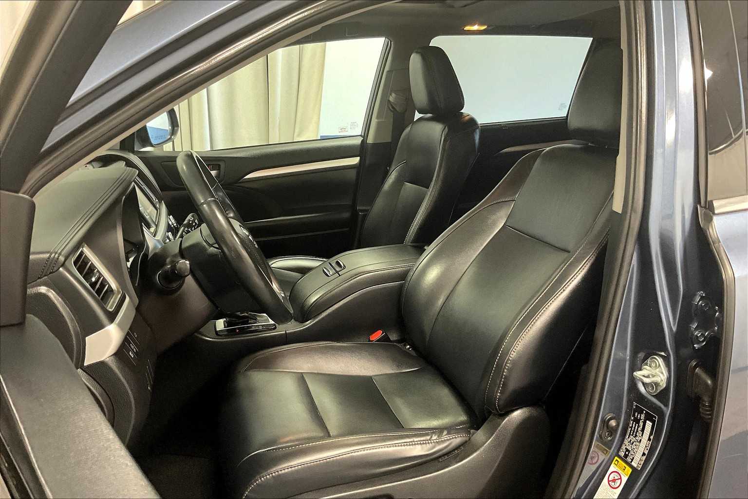 2019 Toyota Highlander XLE - Photo 10