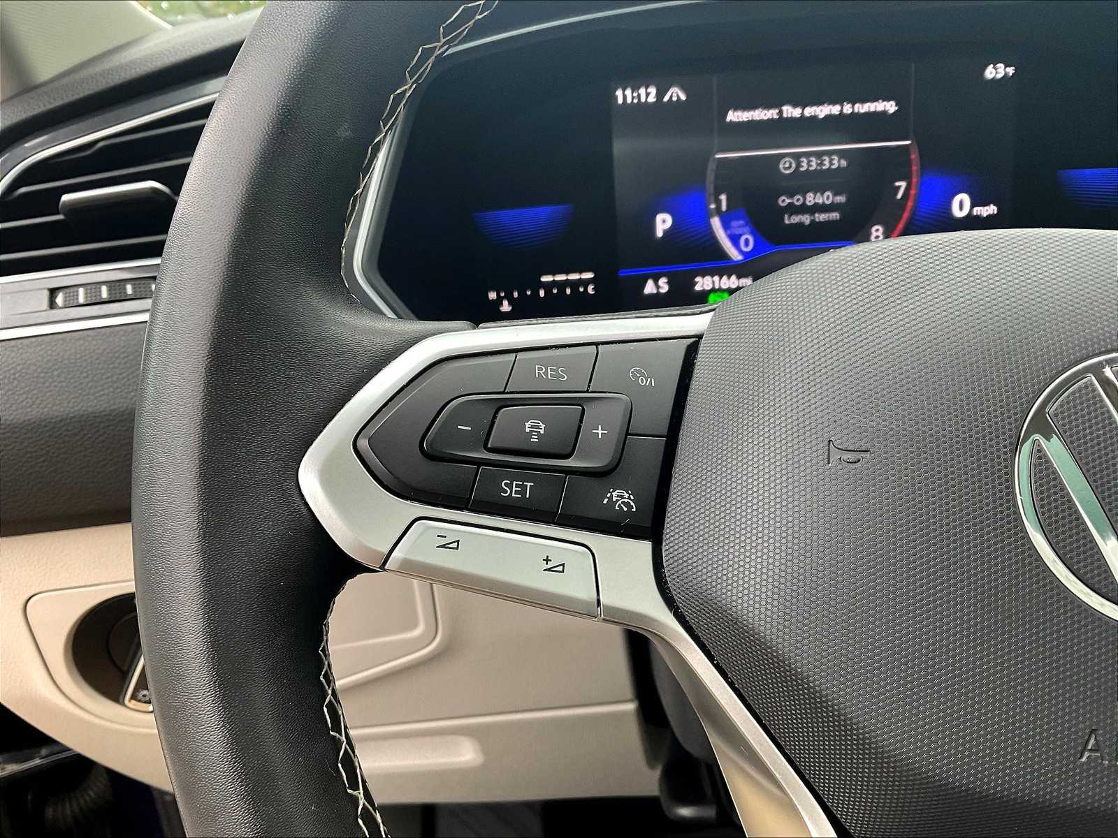 2023 Volkswagen Tiguan SE - Photo 23