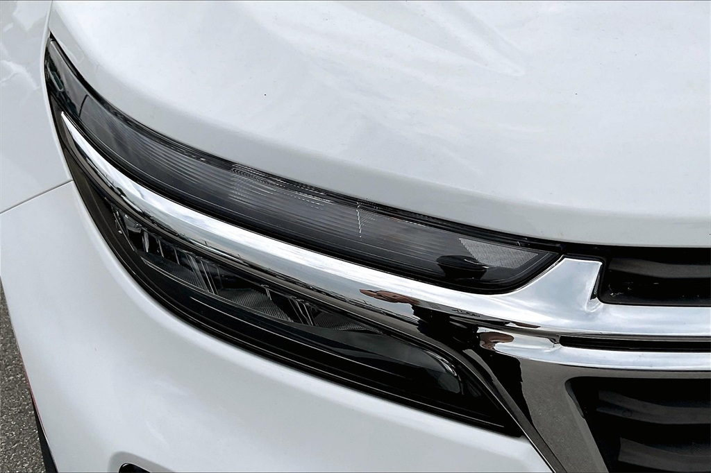2022 Chevrolet Equinox LS - Photo 28