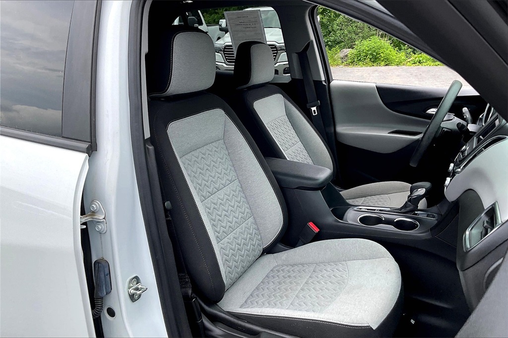 2022 Chevrolet Equinox LS - Photo 10