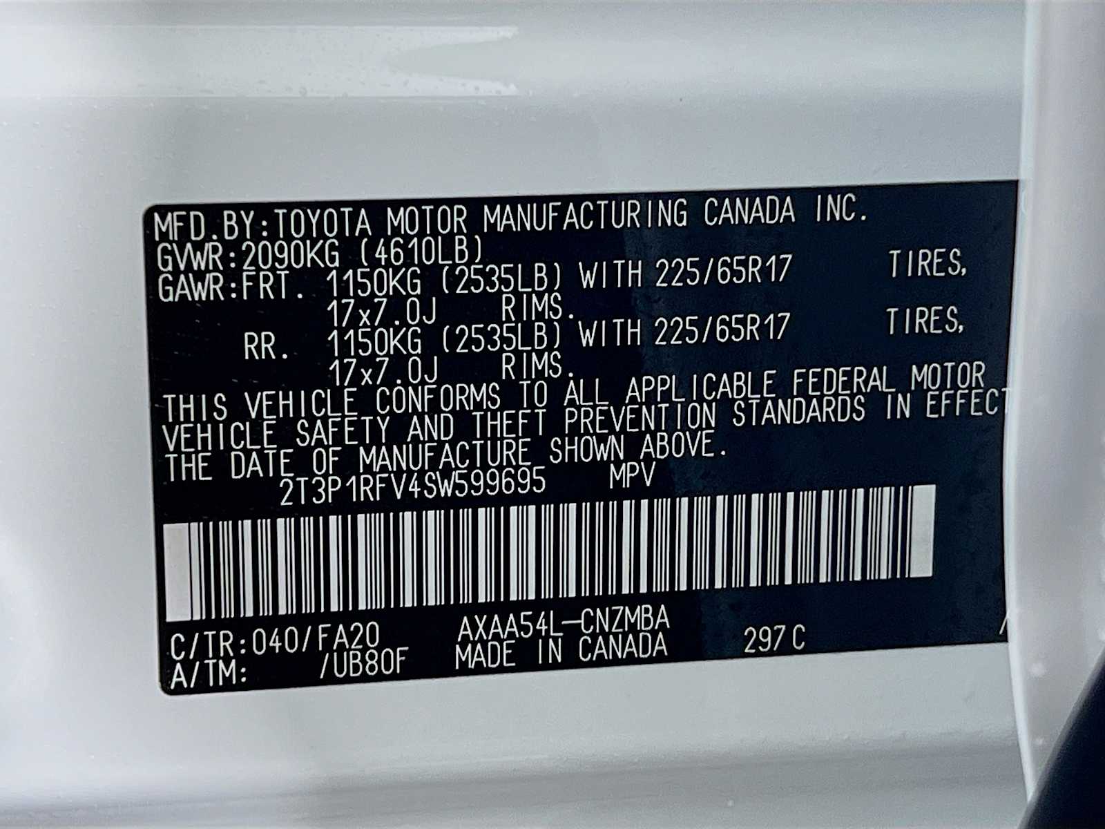 2025 Toyota RAV4 XLE - Photo 20